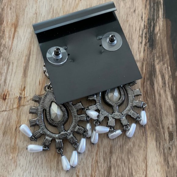 Kenneth Jay Lane Gunmetal large chandelier earrings with crystals - Picture 5 of 5